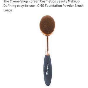 The Crème Shop OMG Foundation Brush - Black and Gold